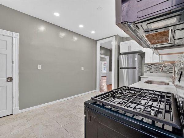 129 Harrishof, Unit 2, Boston, MA 02121