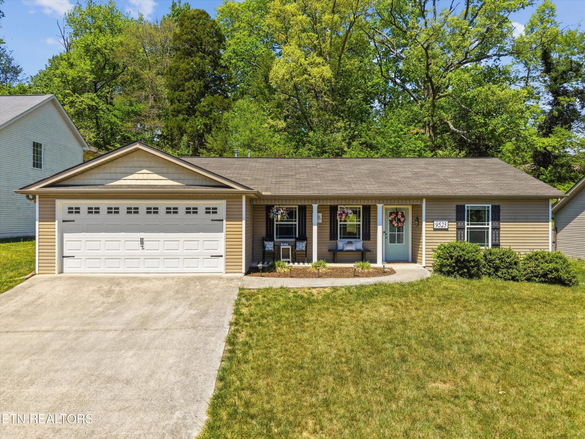 9523 Honeydew Lane, Knoxville, TN 37931 Main Photo