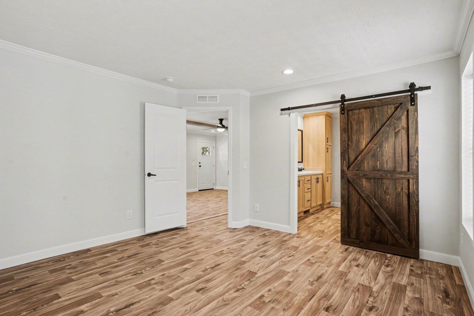 1500 24th Ave. N  Photo 12