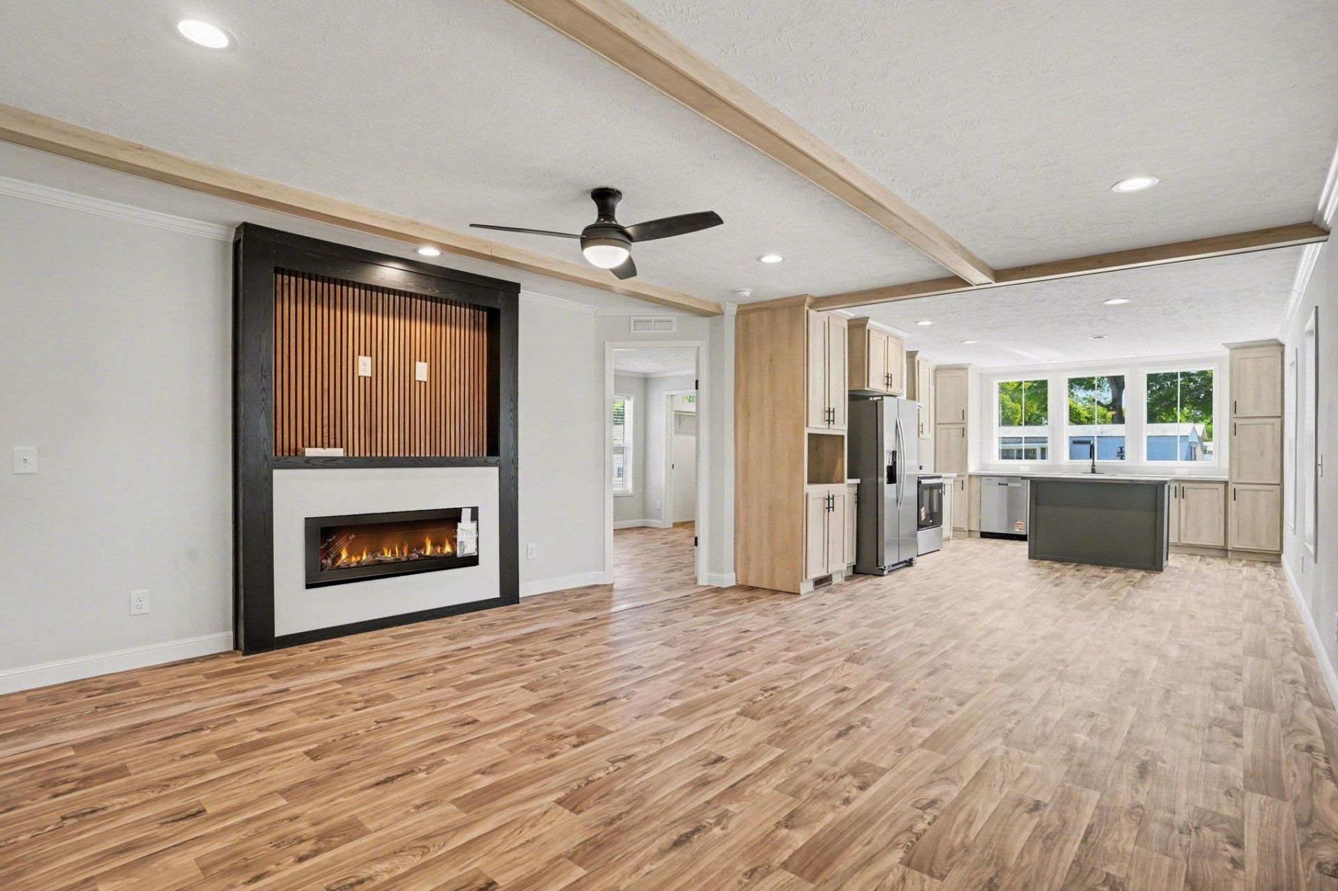 1500 24th Ave. N  Photo 5