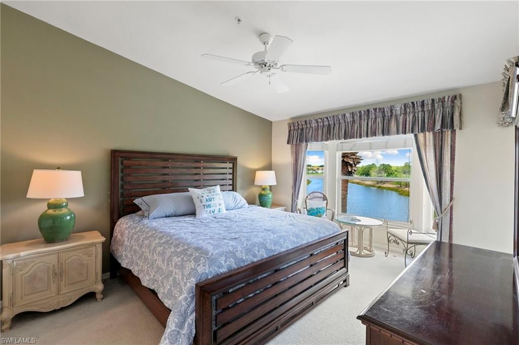 8400 Naples Heritage Dr, Unit 1524, Naples, FL 34112 Photo