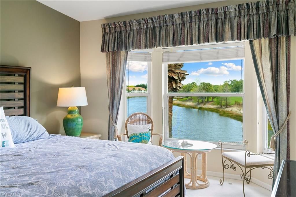 8400 Naples Heritage Dr, Unit 1524, Naples, FL 34112 Photo