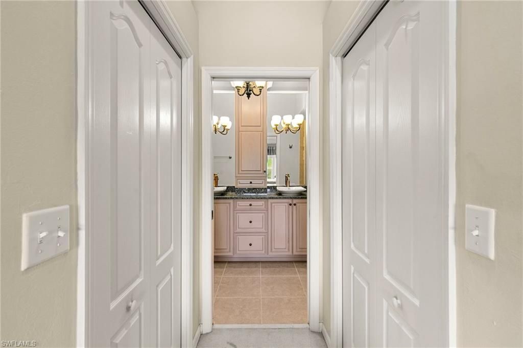 8400 Naples Heritage Dr, Unit 1524, Naples, FL 34112 Photo