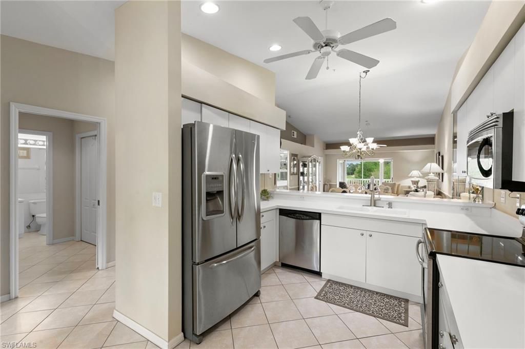 8400 Naples Heritage Dr, Unit 1524, Naples, FL 34112 Photo
