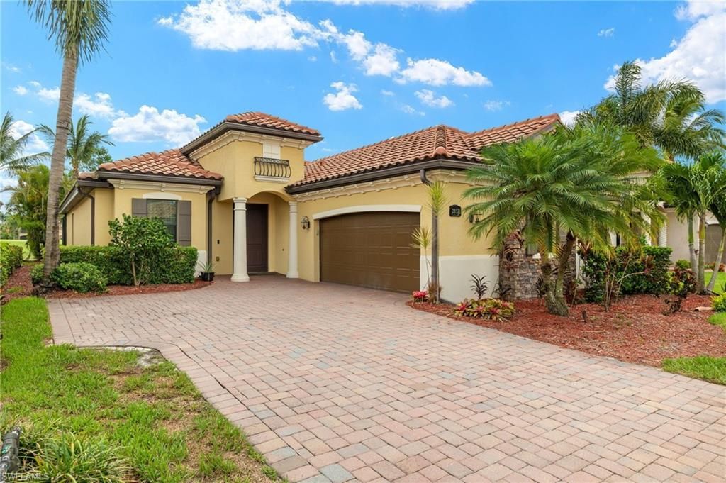 28521 Westmeath Ct, Bonita Springs, FL 34135 Main Photo