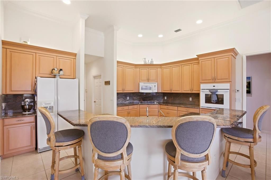 10815 Phoenix Way, Naples, FL 34119 Photo