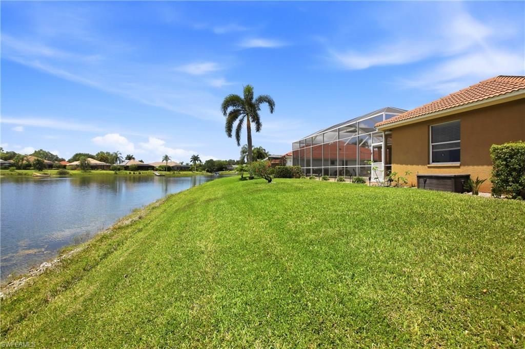 10815 Phoenix Way, Naples, FL 34119 Photo
