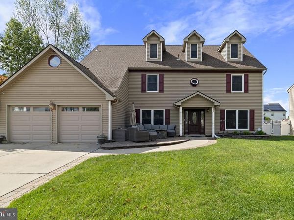 311 NEW CASTLE LANE, SWEDESBORO, NJ 08085