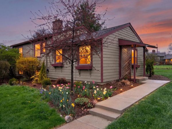 3427 Richard Street, Ann Arbor, MI 48104