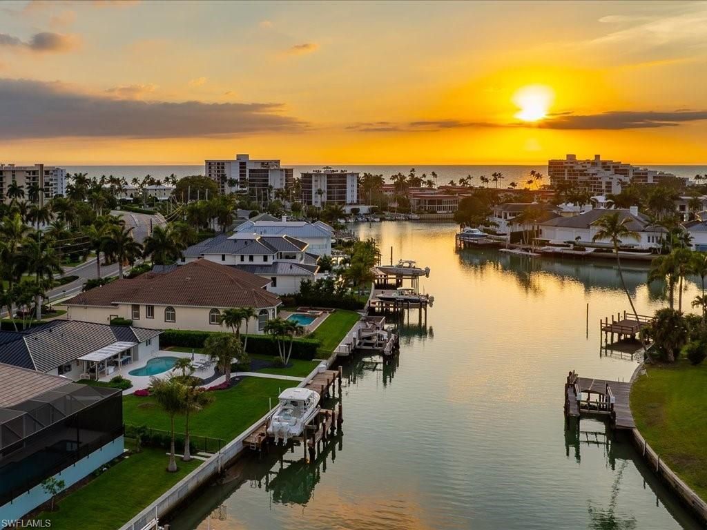 337 Mooring Line Dr, Naples, FL 34102 Photo