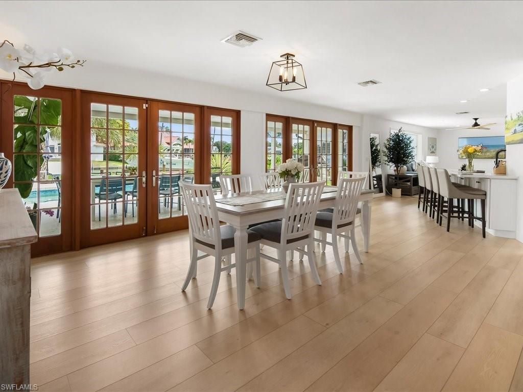 337 Mooring Line Dr, Naples, FL 34102 Photo