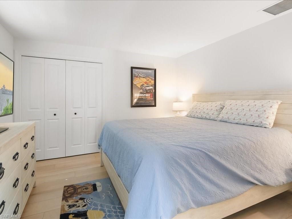 337 Mooring Line Dr, Naples, FL 34102 Photo