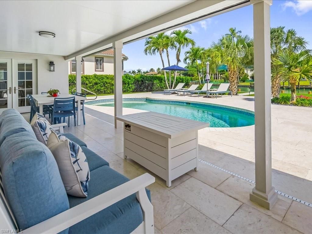 337 Mooring Line Dr, Naples, FL 34102 Photo