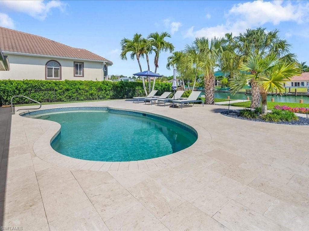 337 Mooring Line Dr, Naples, FL 34102 Photo
