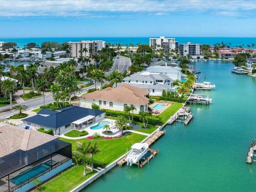 337 Mooring Line Dr, Naples, FL 34102 Photo