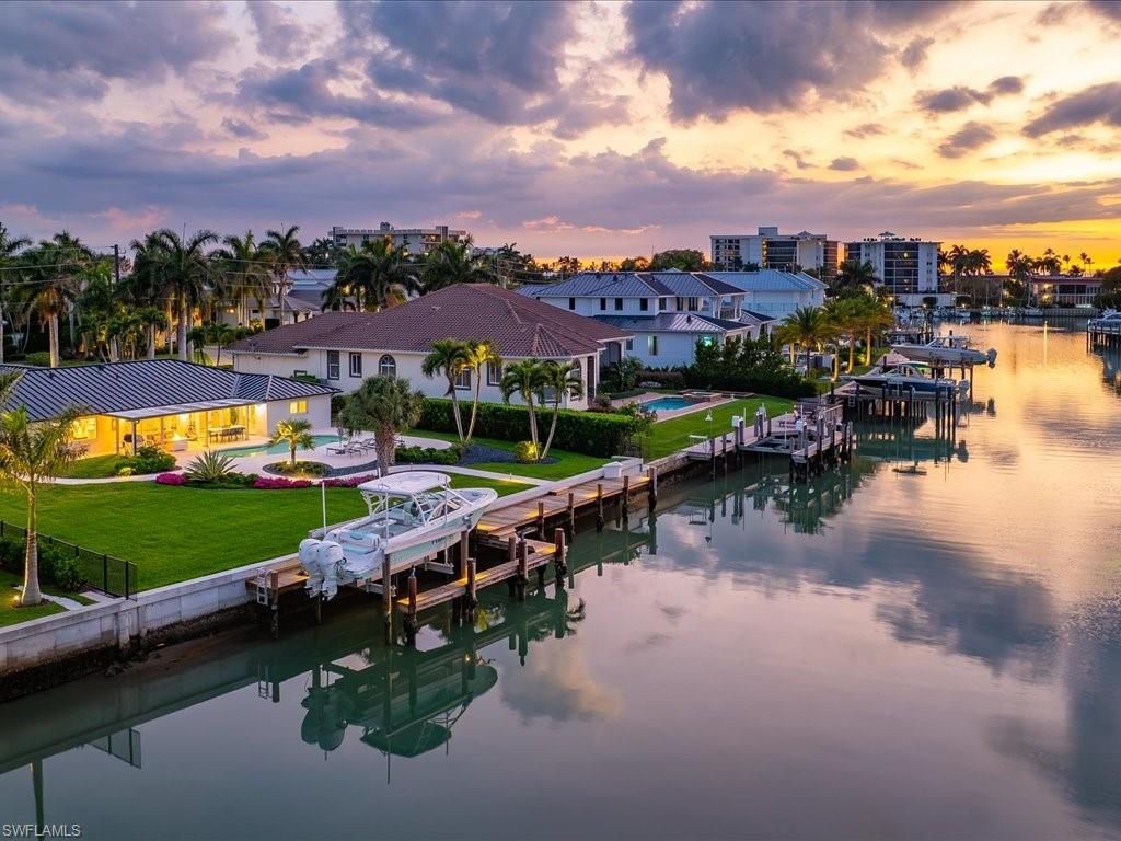 337 Mooring Line Dr, Naples, FL 34102 Photo