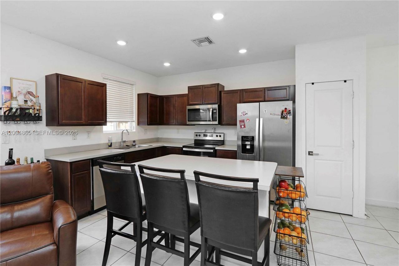 1052 SE 23rd Ave , Unit 1052, Homestead, FL 33035 Photo