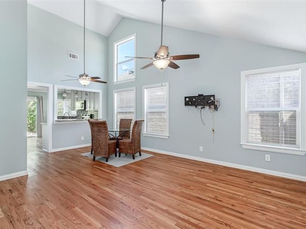 4139 Rosser Square , Dallas, TX 75244