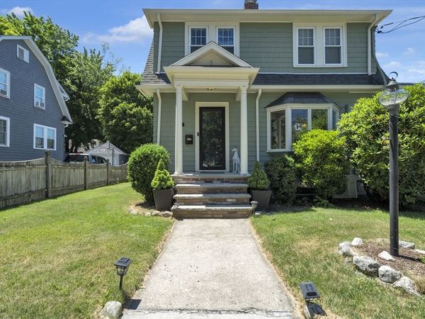 184 William Street, Unit 1, Stoneham, MA 02180