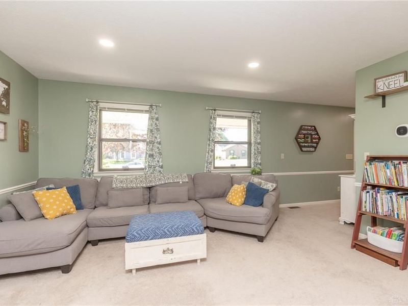 1675 Laurel Creek Drive, Troy, OH 45373 Photo 11