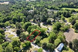 346 Dixon St.  photo 4