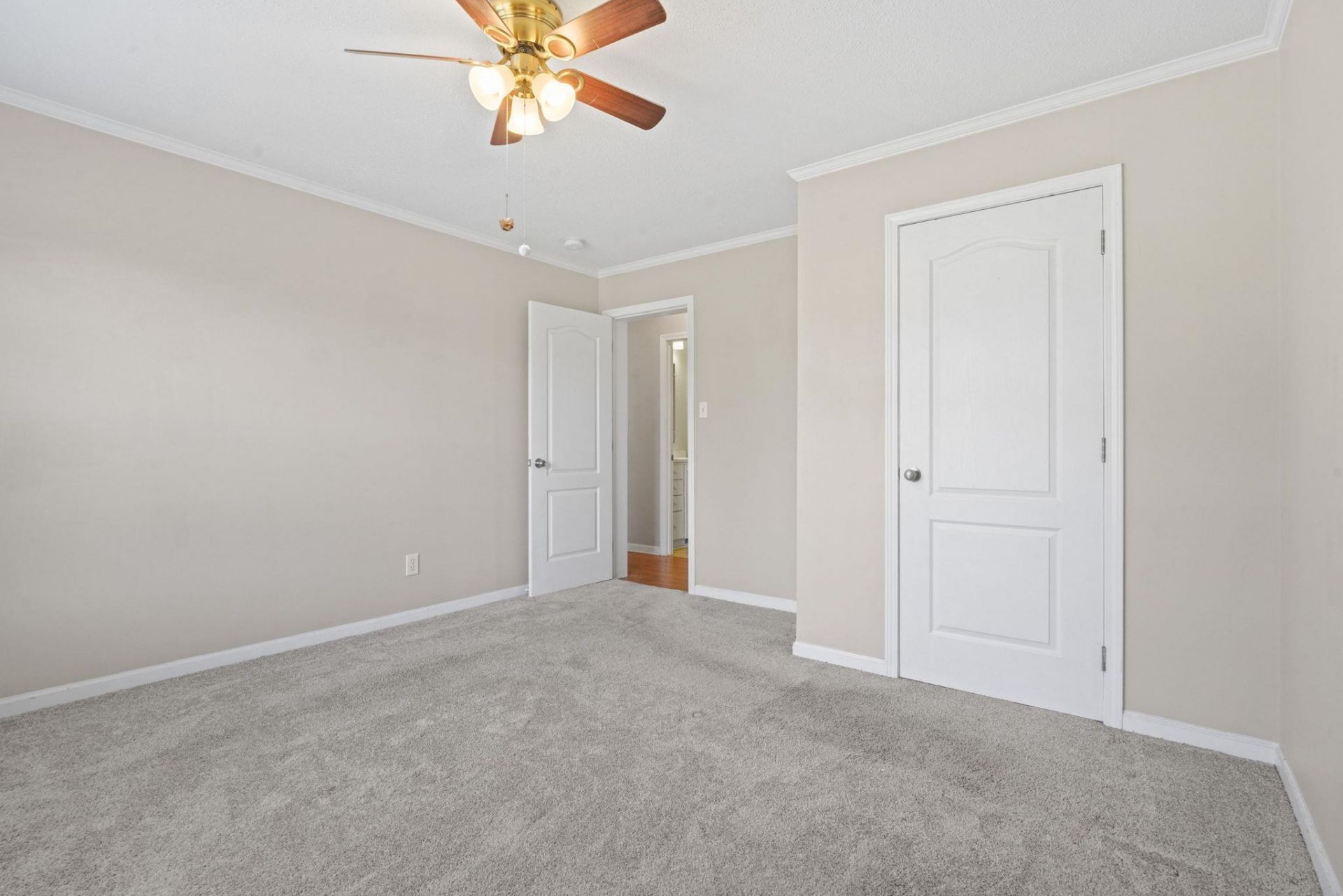 344 Stone Throw Dr. Photo 24