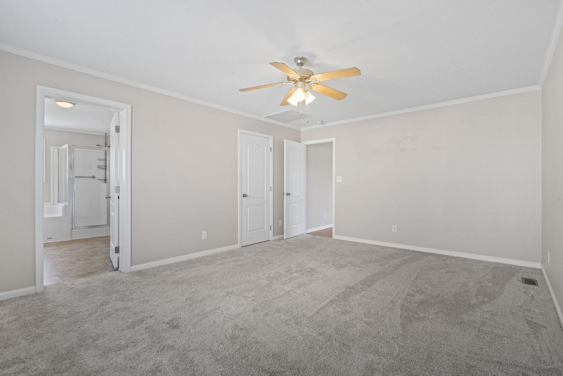 344 Stone Throw Dr. Photo 7