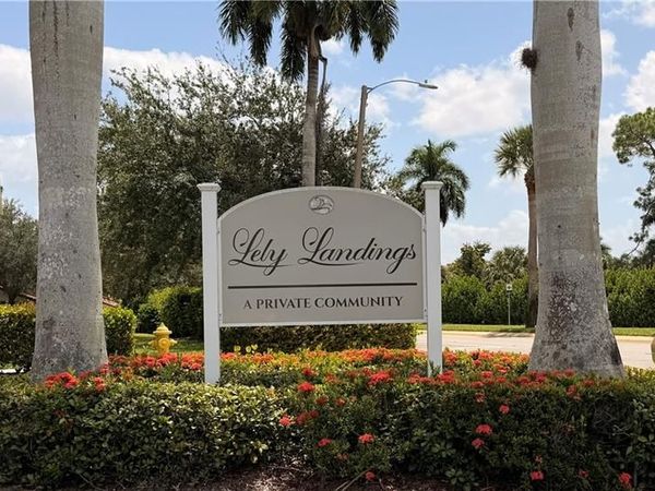 970 Peggy CIR, Unit 604, NAPLES, FL 34113