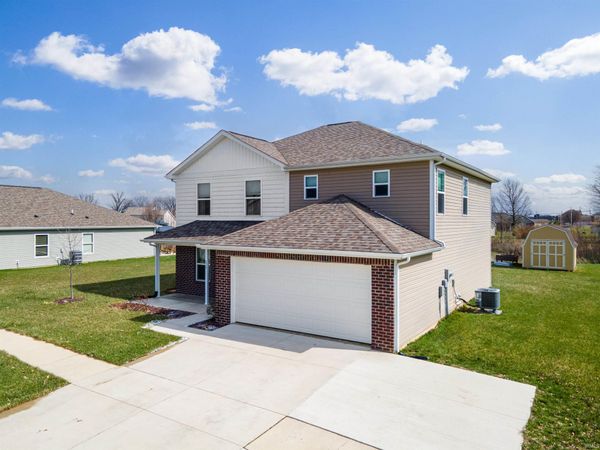 2629 S Crane Pond Drive, Marion, IN 46952