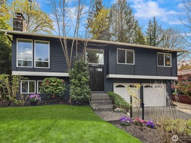 16611 NE 108th Place, Redmond, WA 98052