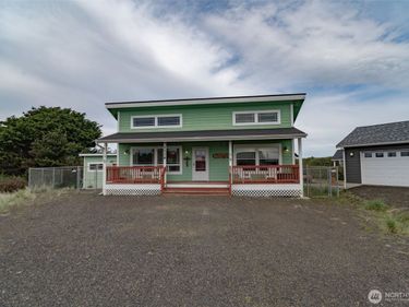 98569 SW 1116 Glendover Court SW, Ocean Shores, WA 98569