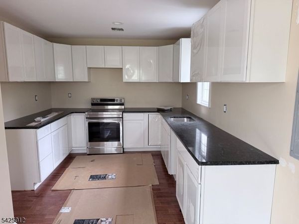 481 Windemere Ave, Mount Arlington, NJ 07856