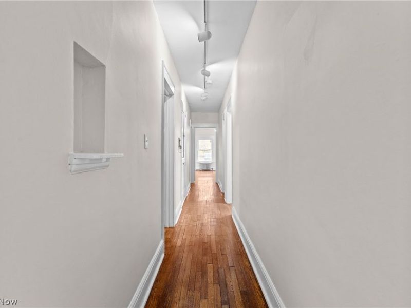 11428 Cedar Glen Parkway, Unit C2D2, Cleveland, OH 44106 Photo 20