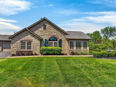 240 Waterside Drive, Delaware, OH 43015