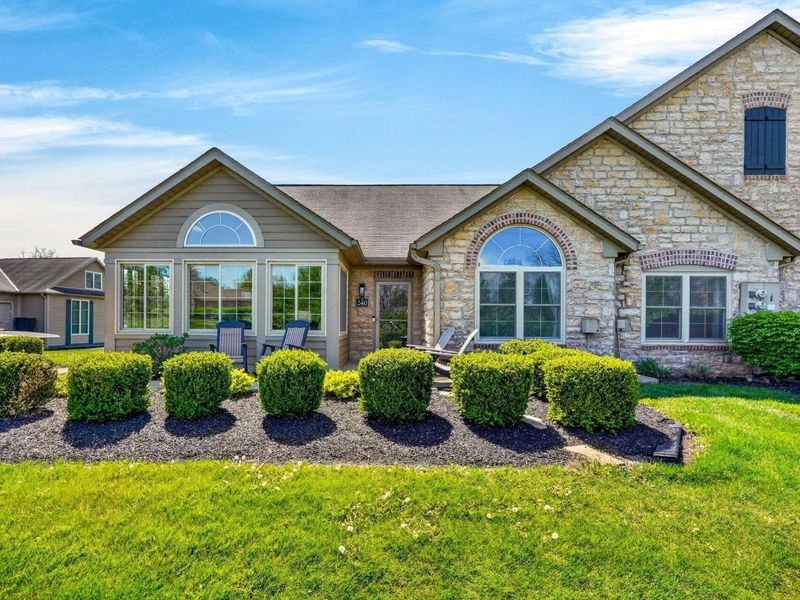 240 Waterside Drive, Delaware, OH 43015 Photo 4