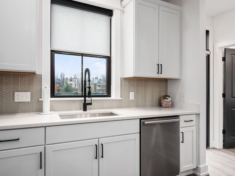 1313 Highland Street , Columbus, OH 43201 Photo 21