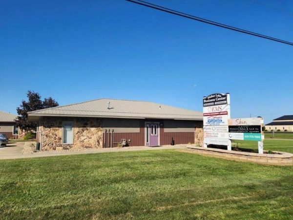 1604 Walker Lake Rd Suite 5, Ontario, OH 44906