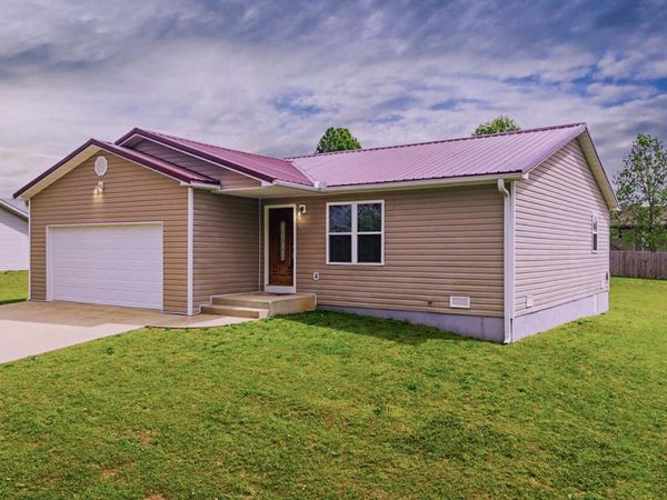 1608 Amy Street , West Plains, MO 65775