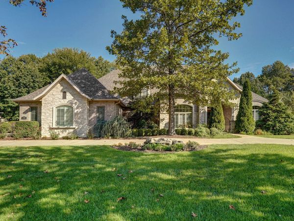 3309 E Sommerset Road , Springfield, MO 65804