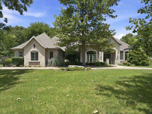 3309 E Sommerset Road , Springfield, MO 65804