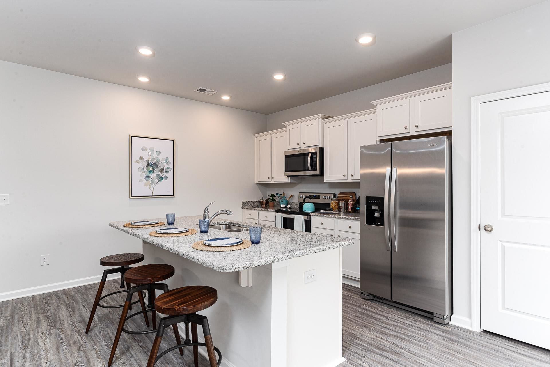 1026 St. Martin St.  Photo 3