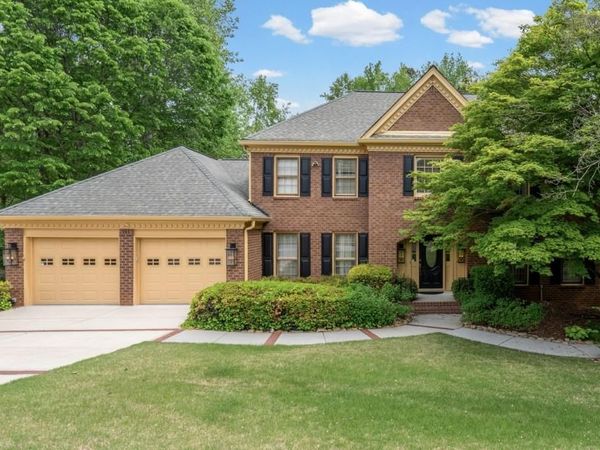 4901 Bainbridge Court , Lilburn, GA 30047