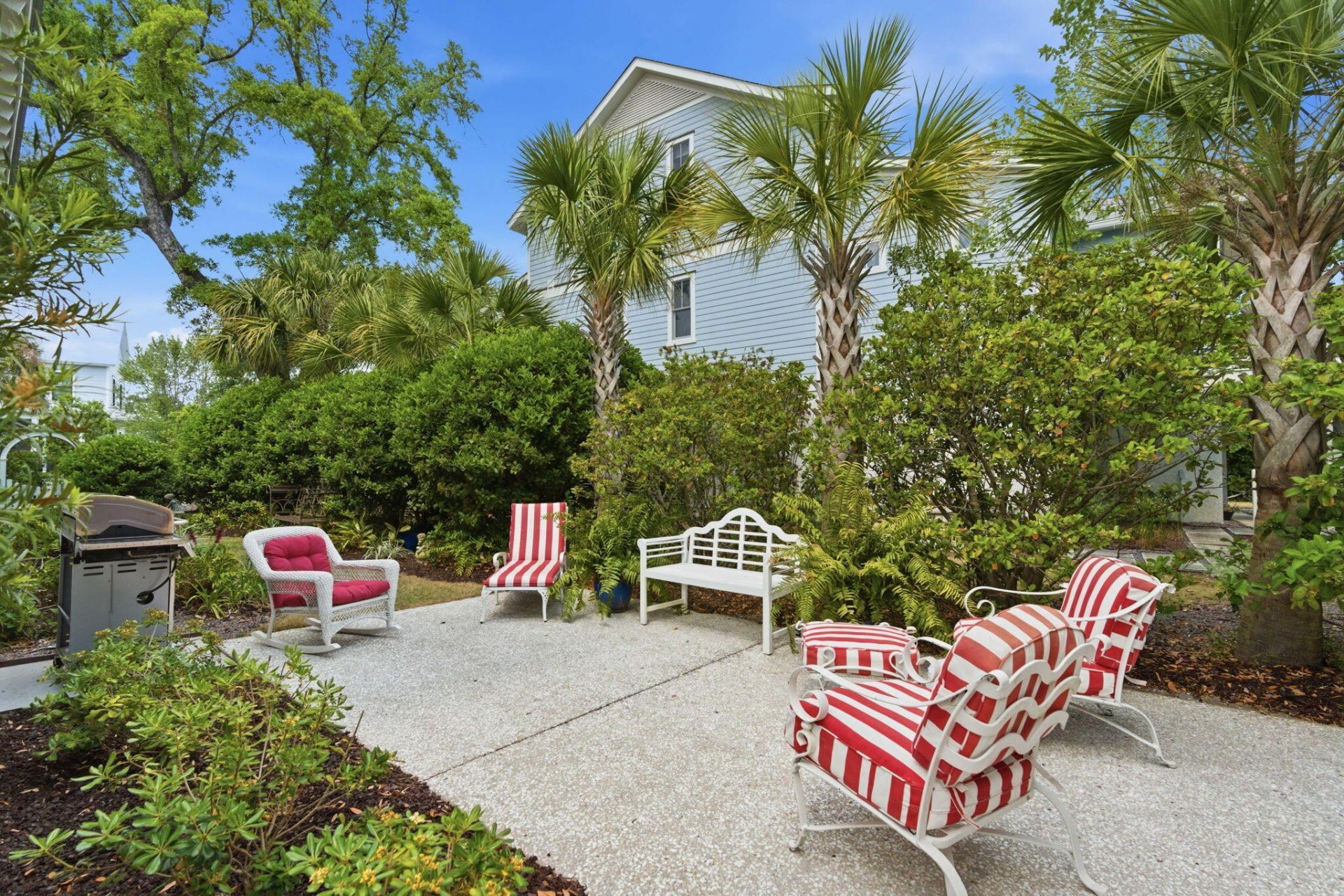 359 Bridgetown Pass Photo 35