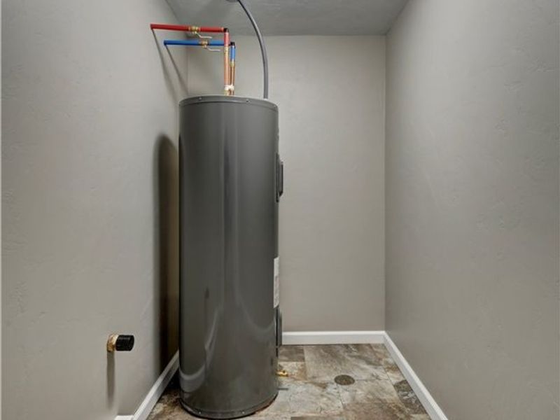 12870 Lincoln Street SE, Paris, OH 44669 Photo 33