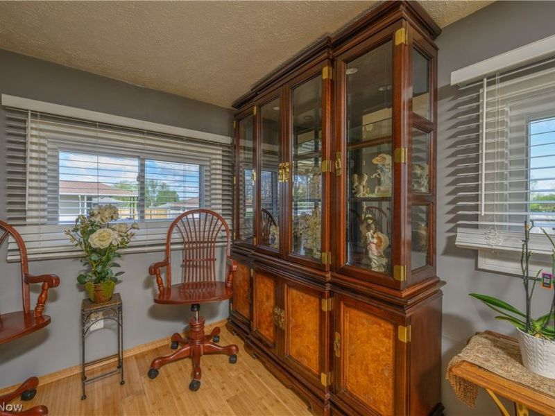 9596 Reichert Road, Parma, OH 44130 Photo 10