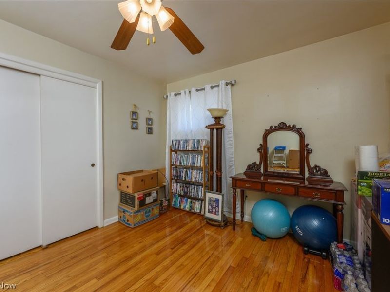 9596 Reichert Road, Parma, OH 44130 Photo 14