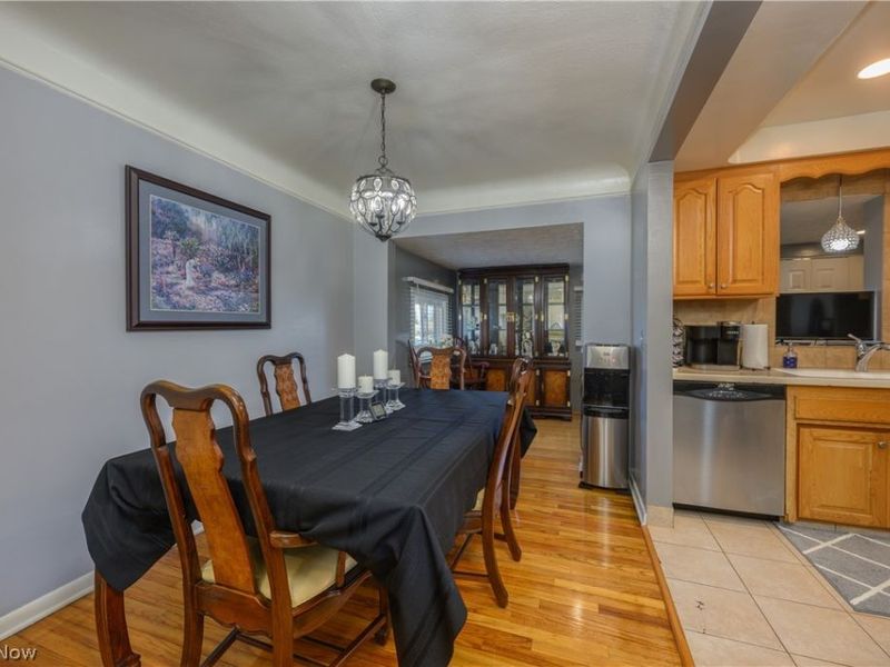 9596 Reichert Road, Parma, OH 44130 Photo 8