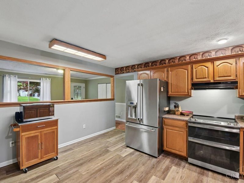 5881 Wade Road, Miami Twp, OH 45150 Photo 12