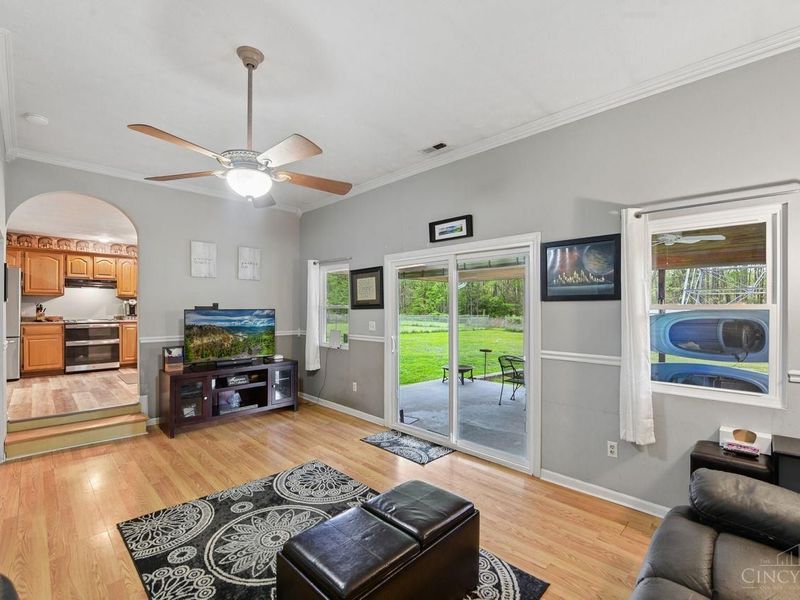 5881 Wade Road, Miami Twp, OH 45150 Photo 7