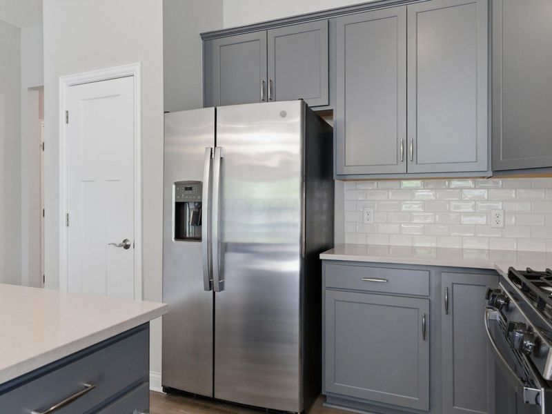 3215 Farmhouse Lane, Grove City, OH 43123 Photo 12